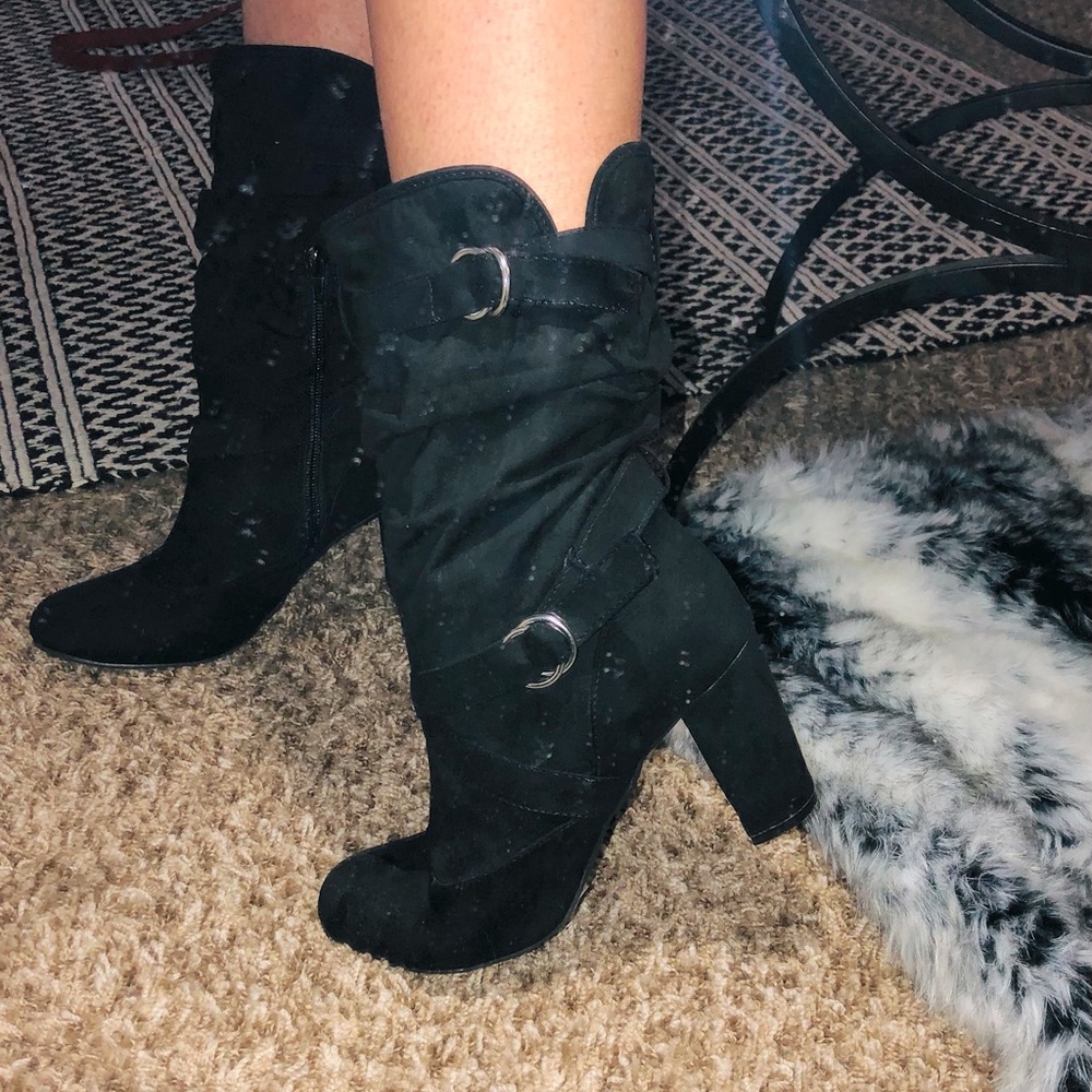 SUPER HOTT 80’s VINTAGE LOOK BOOTS!!